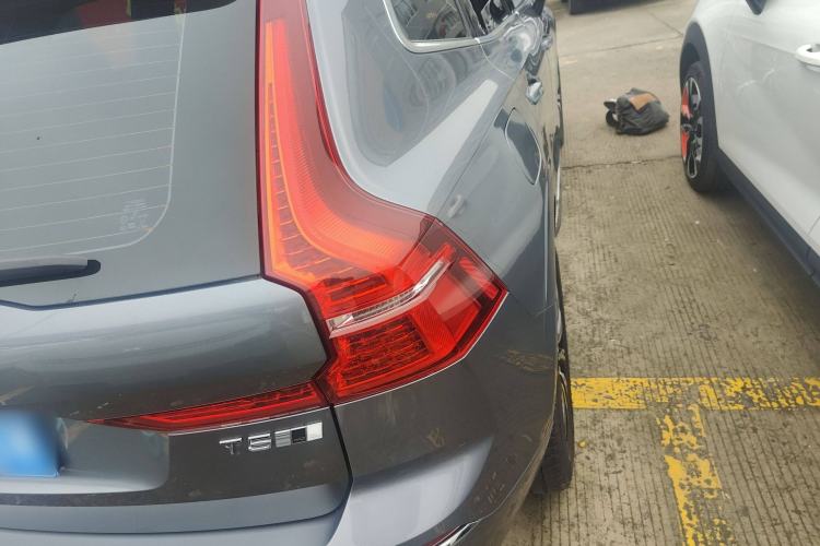 Used Volvo XC60 2018 T5 4x4 Zhiya Luxury Edition Exterior 6
