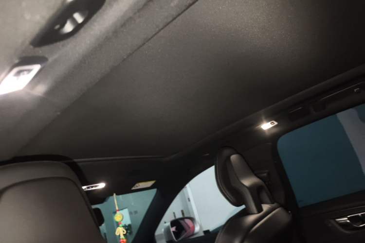 Used Volvo XC60 2018 T5 4x4 Smart & Sporty Edition Headliner