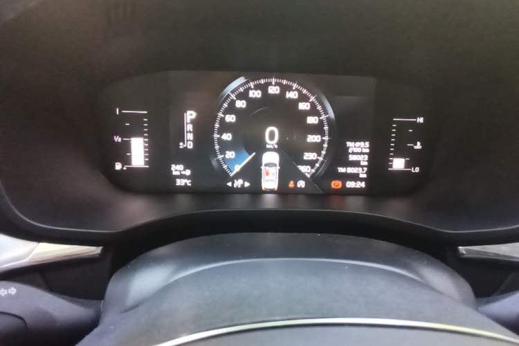 Used Volvo XC60 2018 T5 4x4 Zhiyi Edition Instrument Cluster