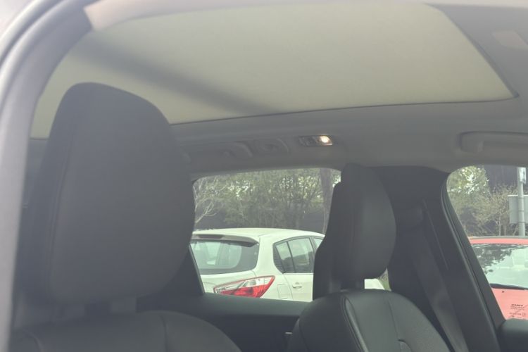 Used Volvo XC60 2018 T5 4x4 Zhiya Luxury Edition Interior 8