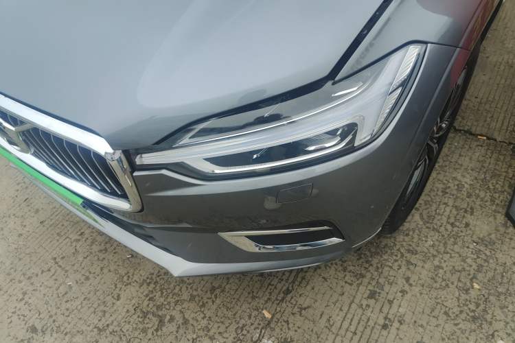 Used Volvo XC60 2018 T5 4x4 Zhiya Luxury Edition Left Front Headlight