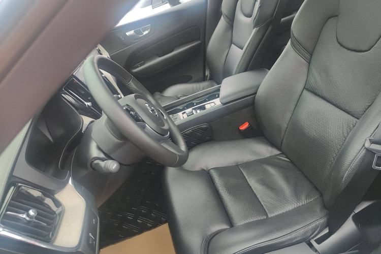 Used Volvo XC60 2018 T5 4x4 Zhiya Luxury Edition Left Front Seat
