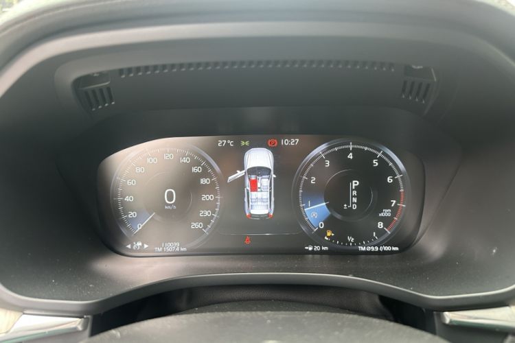 Used Volvo XC60 2018 T5 4x4 Zhiya Luxury Edition Odometer Close Up
