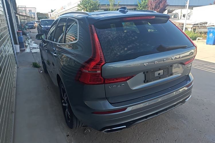 Used Volvo XC60 2018 T5 4x4 Smart & Sporty Edition Rear Left 45 Deg
