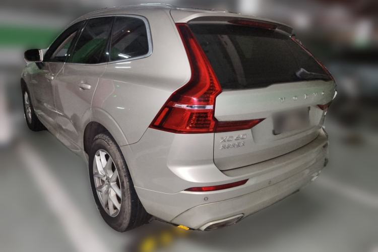 Used Volvo XC60 2018 T5 4x4 Zhiyi Edition Rear Left 45 Deg