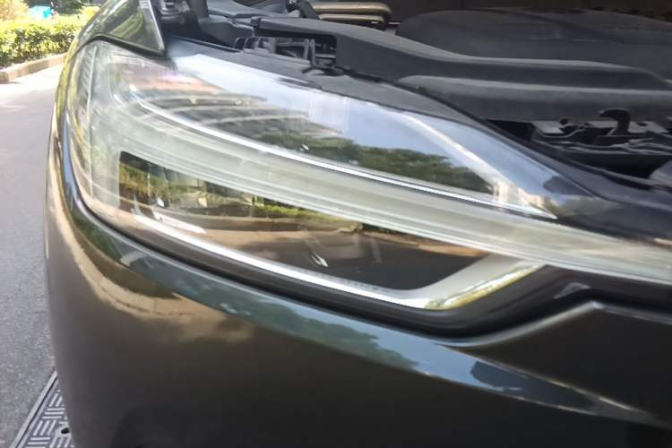 Used Volvo XC60 2018 T5 4x4 Zhiyi Edition Right Front Headlight