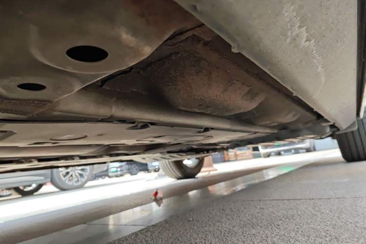 Used Volvo XC60 2018 T5 4x4 Zhiyi Edition Chassis Front Left