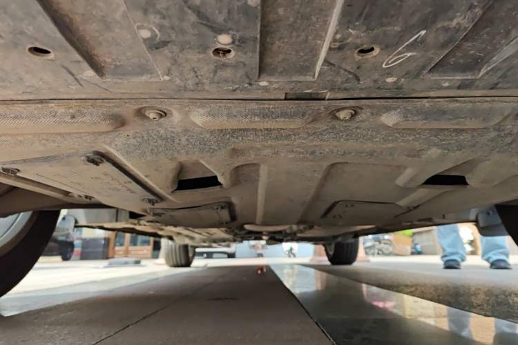 Used Volvo XC60 2018 T5 4x4 Zhiyi Edition Chassis Front