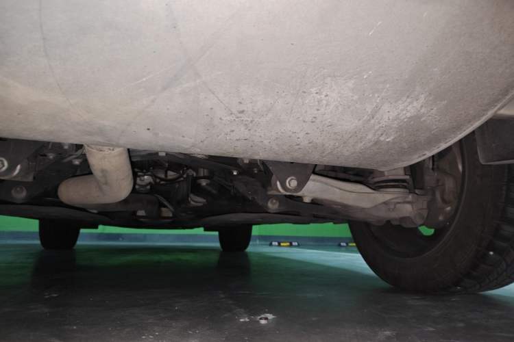 Used Volvo XC60 2018 T5 4x4 Smart Edition Chassis Rear