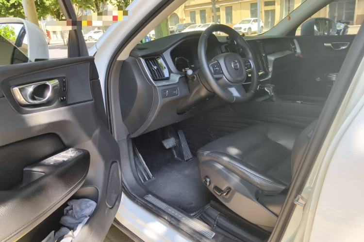 Used Volvo XC60 2018 T5 4x4 Zhiyi Edition Driver Seat