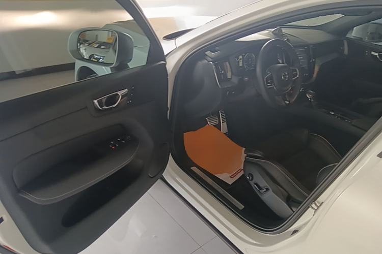 Used Volvo XC60 2018 T5 4x4 Zhiya Sport Edition Driver Seat