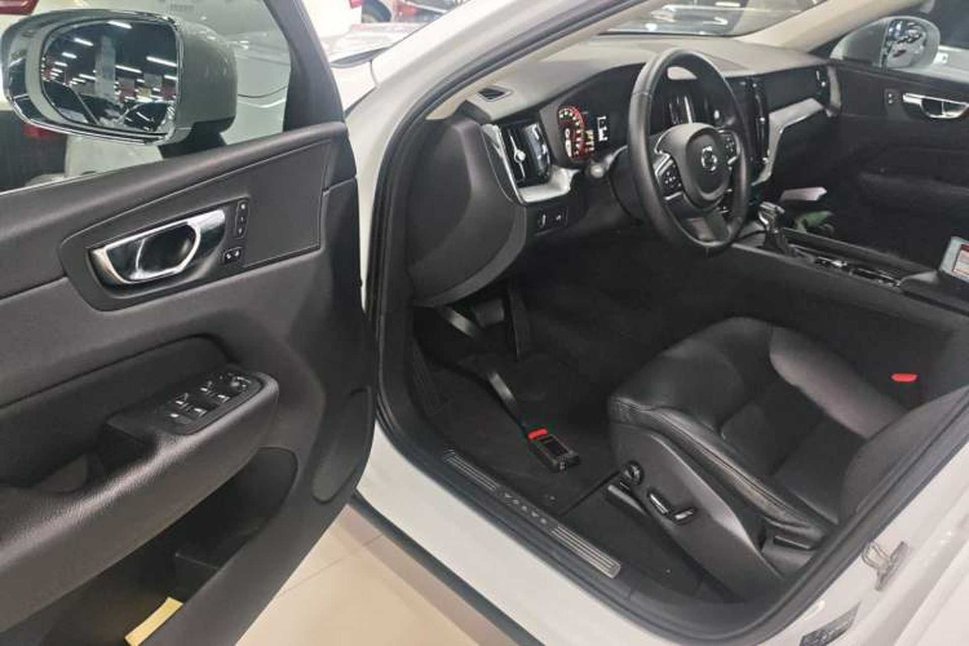 Used Volvo XC60 2018 T5 4x4 Zhiyi Edition Driver Seat