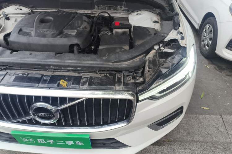 Used Volvo XC60 2018 T5 4x4 Zhiyi Edition Engine Bay Left