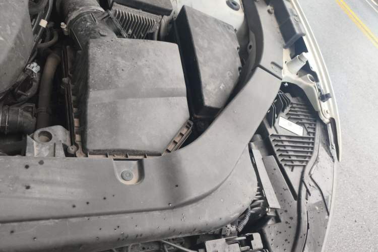 Used Volvo XC60 2018 T5 4x4 Zhiyi Edition Engine Bay Left