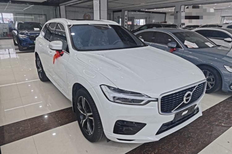 Used Volvo XC60 2018 T5 4x4 Smart & Sporty Edition Exterior 1