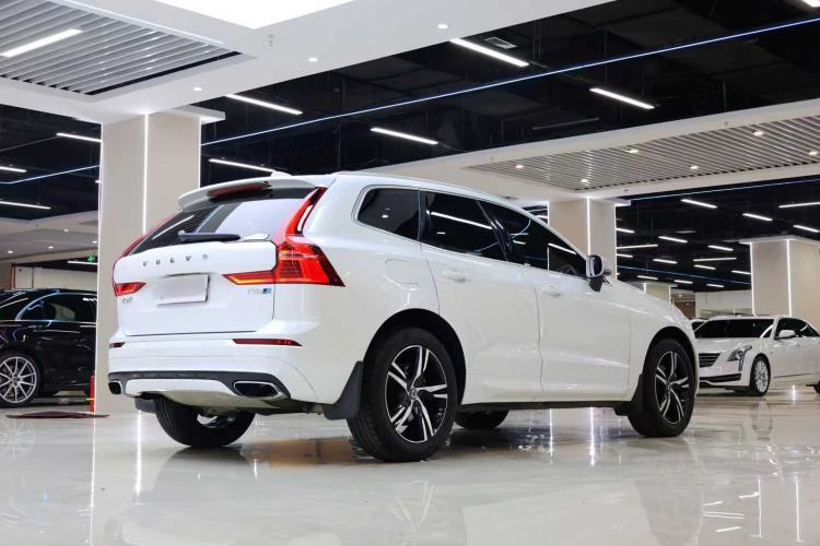 Used Volvo XC60 2018 T5 4x4 Smart & Sporty Edition Exterior 13