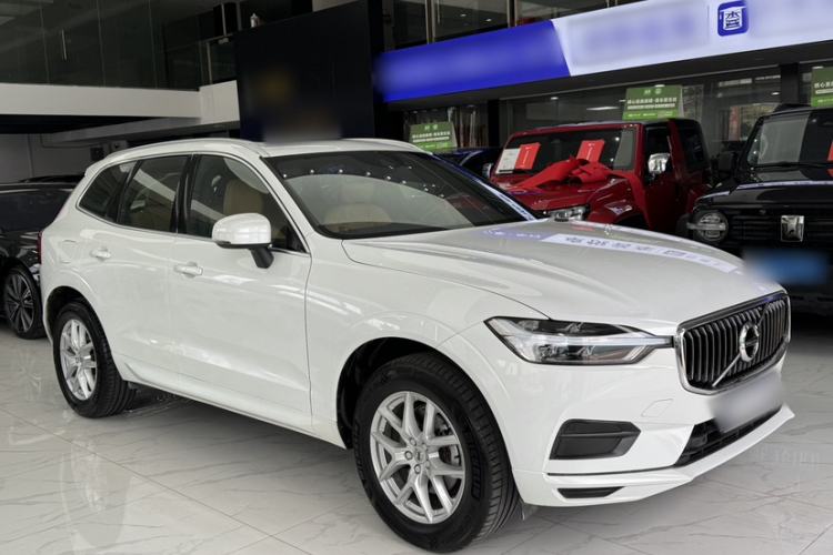 Used Volvo XC60 2018 T5 4x4 Zhiyi Edition Exterior 4