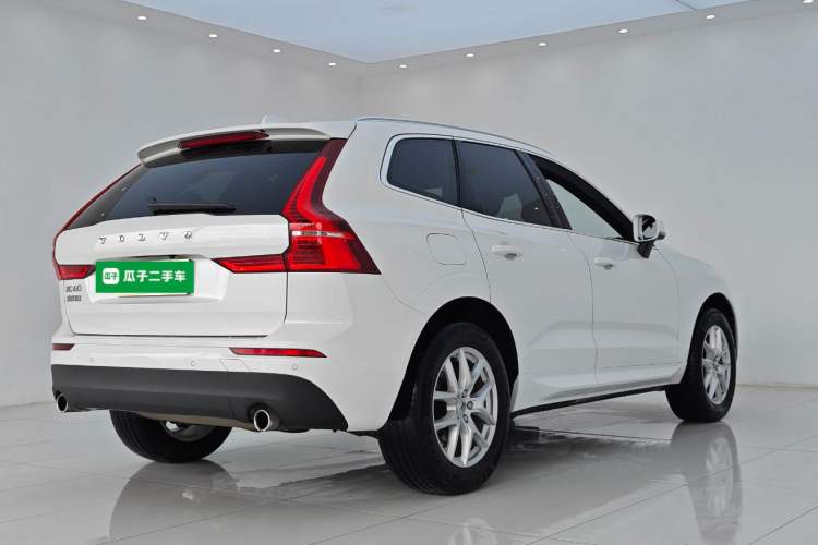 Used Volvo XC60 2018 T4 Zhiyi Edition Exterior 5