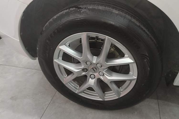 Used Volvo XC60 2018 T5 4x4 Zhiyi Edition Exterior 5
