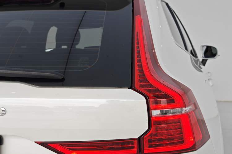 Used Volvo XC60 2018 T4 Zhiyi Edition Exterior 6