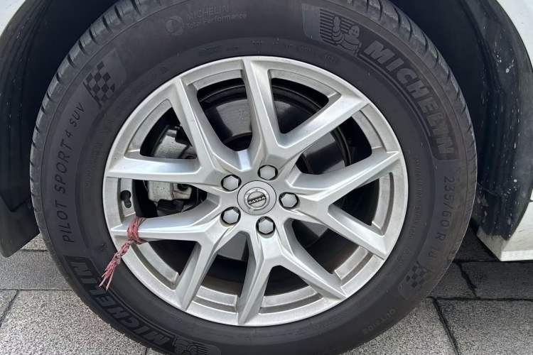 Used Volvo XC60 2018 T5 4x4 Zhiyi Edition Exterior 7