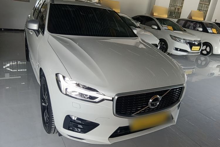 Used Volvo XC60 2018 T5 4x4 Zhiya Sport Edition Front