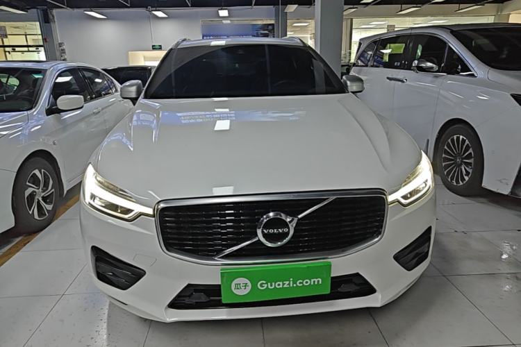 Used Volvo XC60 2018 T5 4x4 Smart & Sporty Edition Front