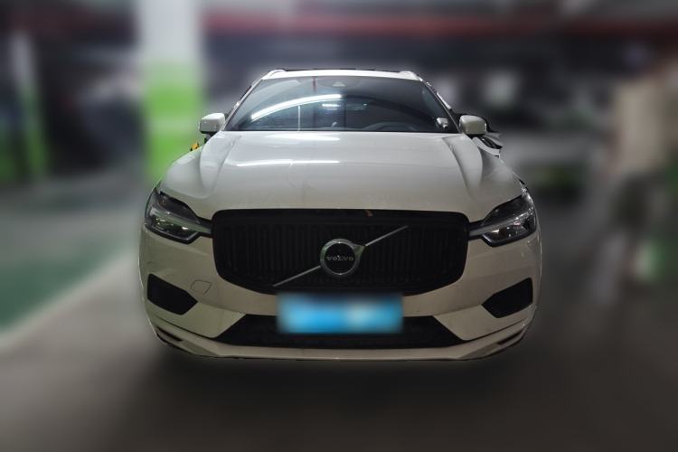 Used Volvo XC60 2018 T5 4x4 Smart Edition Front