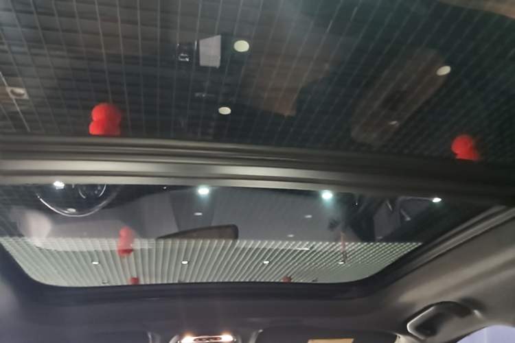 Used Volvo XC60 2018 T5 4x4 Zhiyi Edition Headliner