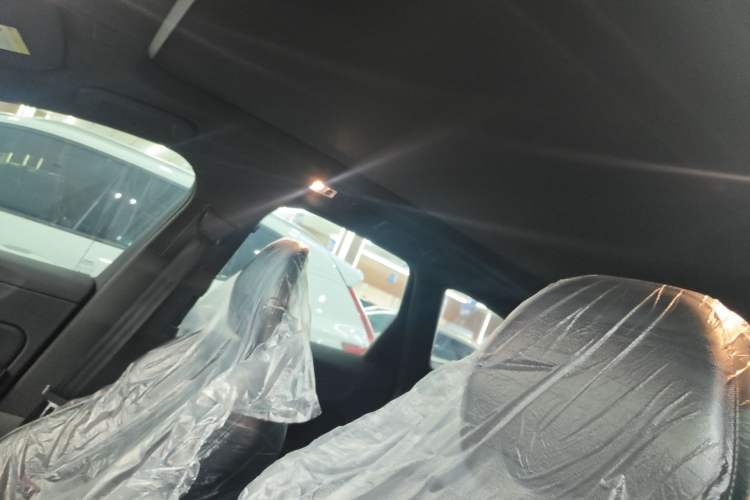 Used Volvo XC60 2018 T5 4x4 Smart & Sporty Edition Headliner