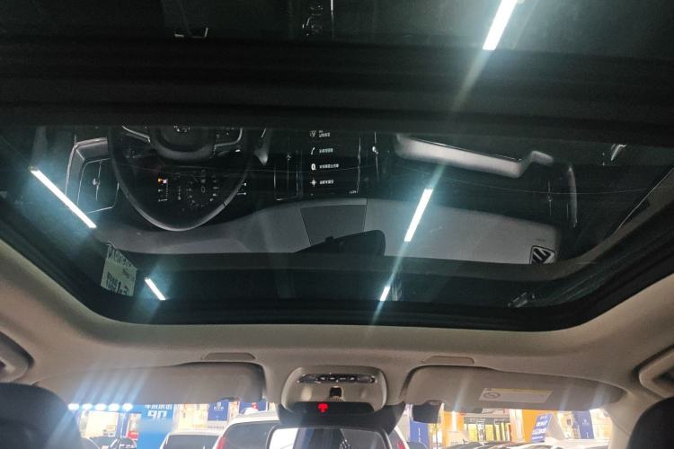Used Volvo XC60 2018 T5 4x4 Zhiyi Edition Headliner