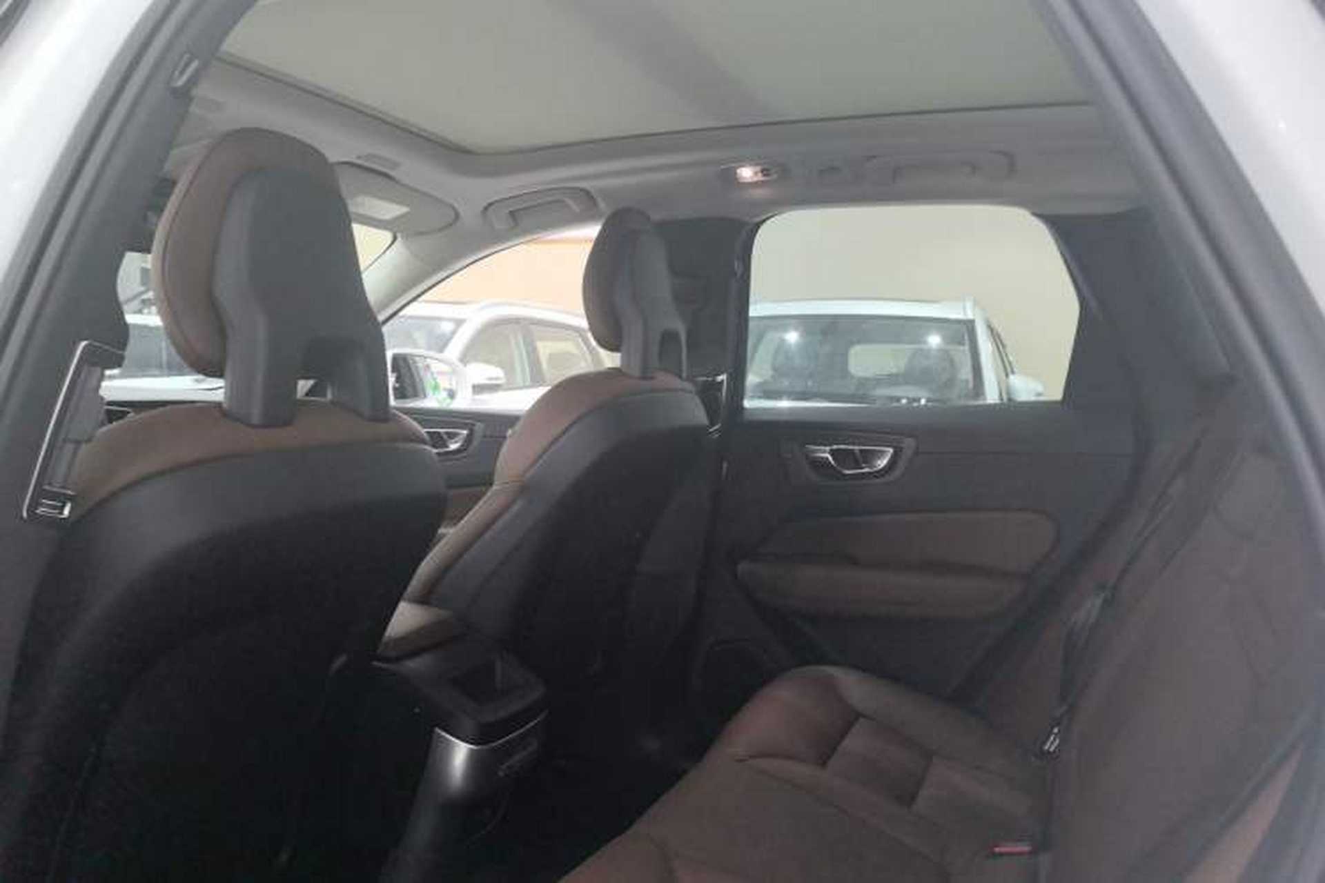 Used Volvo XC60 2018 T5 4x4 Zhiyi Edition Headliner