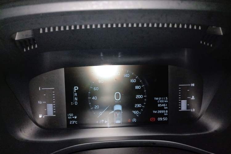 Used Volvo XC60 2018 T5 4x4 Zhiyi Edition Instrument Cluster