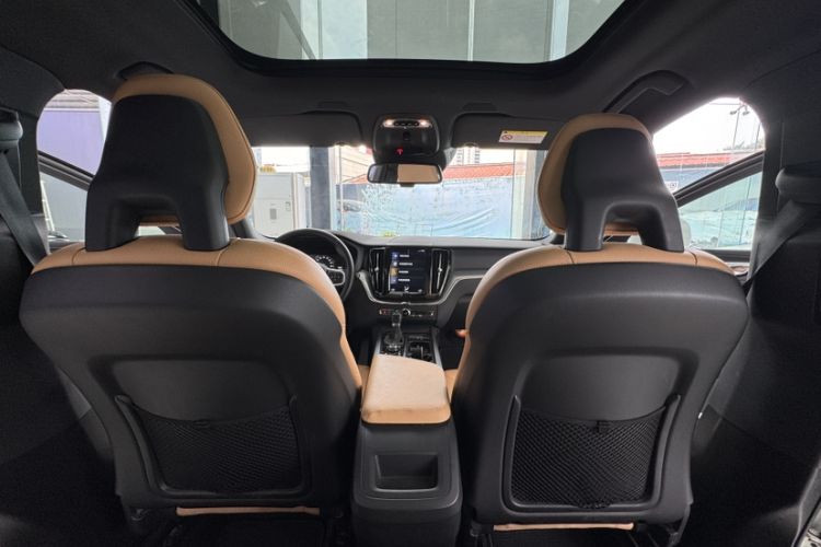 Used Volvo XC60 2018 T5 4x4 Zhiyi Edition Interior 5