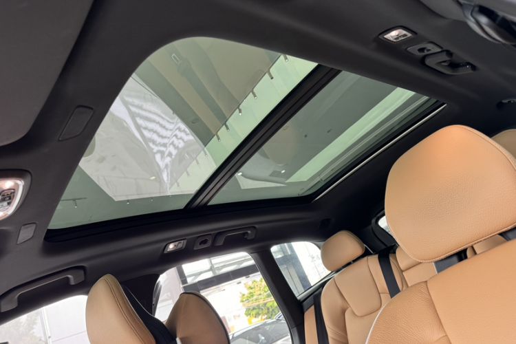Used Volvo XC60 2018 T5 4x4 Zhiyi Edition Interior 6