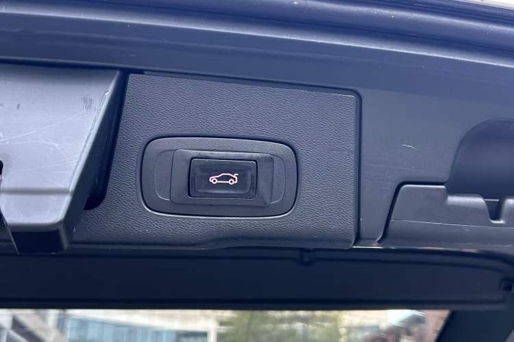 Used Volvo XC60 2018 T5 4x4 Zhiyi Edition Interior 6