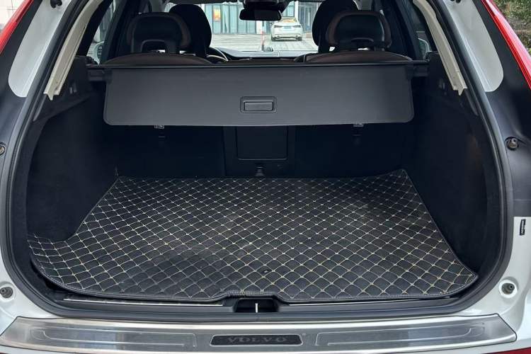 Used Volvo XC60 2018 T5 4x4 Zhiyi Edition Interior 9