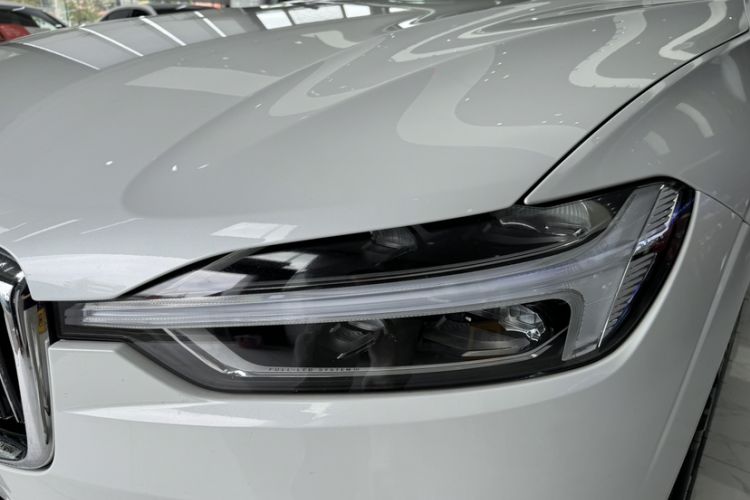 Used Volvo XC60 2018 T5 4x4 Zhiyi Edition Left Front Headlight