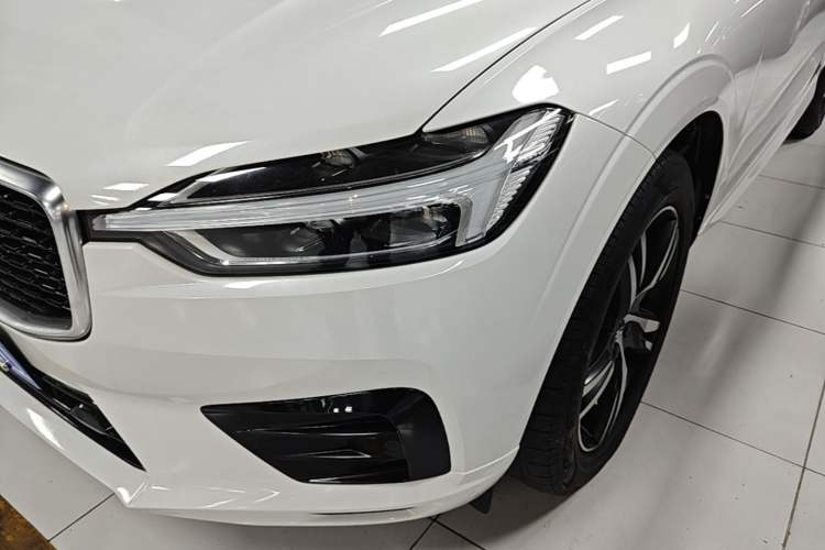 Used Volvo XC60 2018 T5 4x4 Smart & Sporty Edition Left Front Headlight