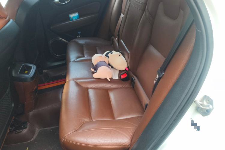 Used Volvo XC60 2018 T5 4x4 Zhiyi Edition Left Rear Seat