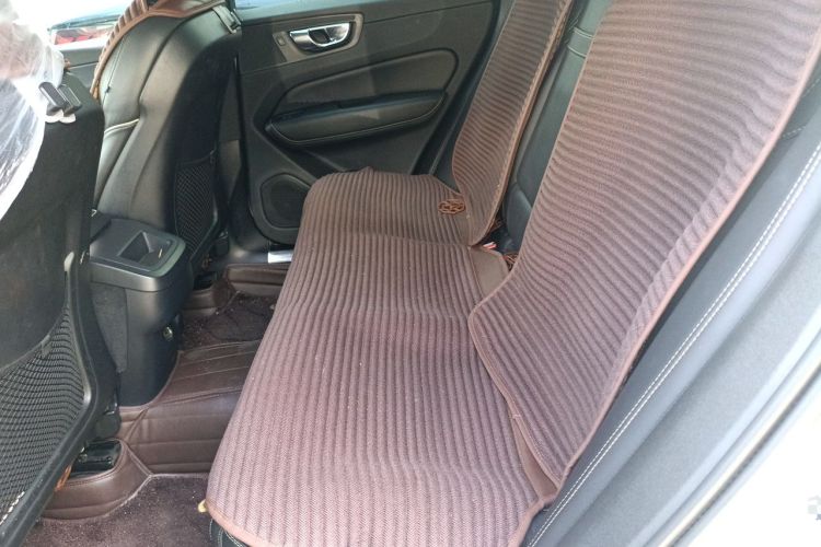 Used Volvo XC60 2018 T5 4x4 Smart & Sporty Edition Left Rear Seat