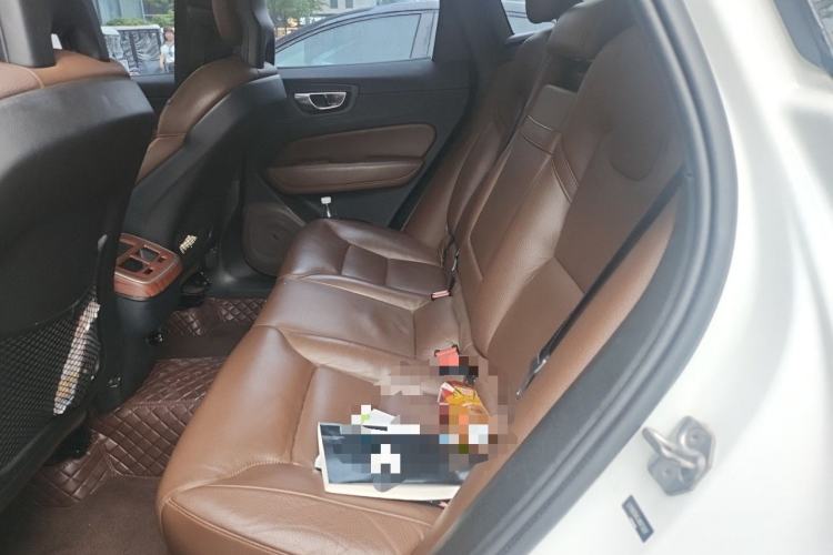 Used Volvo XC60 2018 T5 4x4 Zhiyi Edition Left Rear Seat