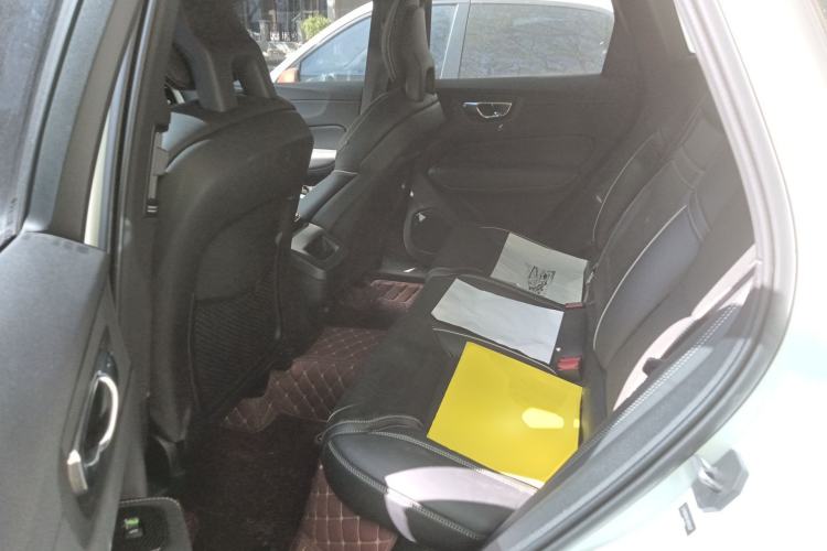 Used Volvo XC60 2018 T5 4x4 Smart & Sporty Edition Left Rear Seat