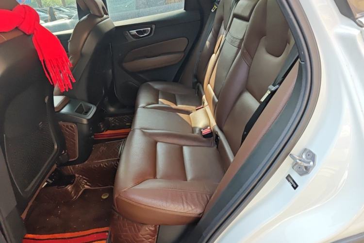Used Volvo XC60 2018 T5 4x4 Zhiyi Edition Left Rear Seat