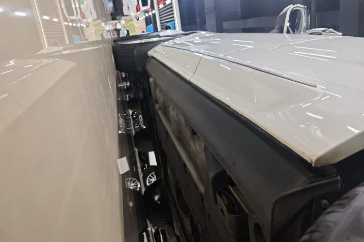 Used Volvo XC60 2018 T5 4x4 Zhiyi Edition Left Side Sill