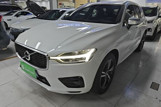Used Volvo XC60 2018 T5 4x4 Smart & Sporty Edition