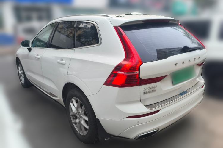 Used Volvo XC60 2018 T5 4x4 Zhiyi Edition Rear Left 45 Deg