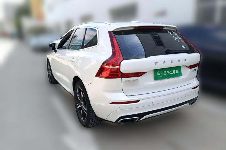 Used Volvo XC60 2018 T5 4x4 Smart & Sporty Edition Rear Left 45 Deg