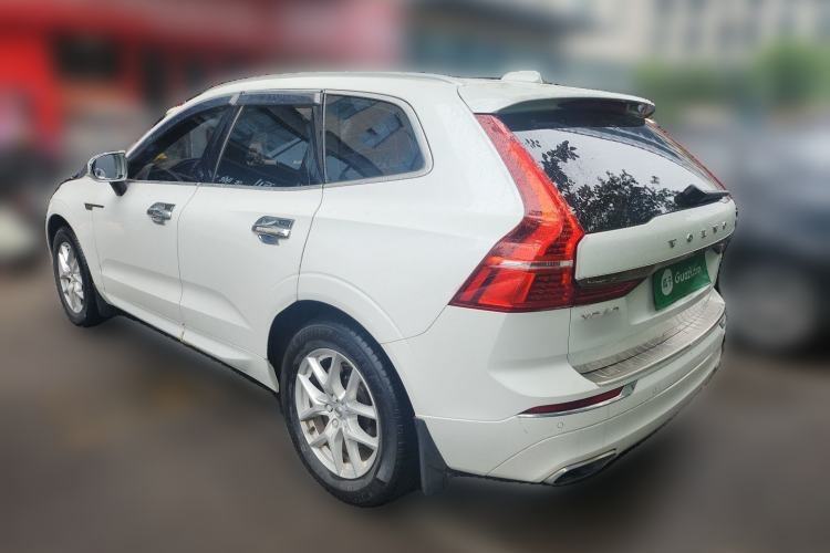 Used Volvo XC60 2018 T5 4x4 Zhiyi Edition Rear Left 45 Deg