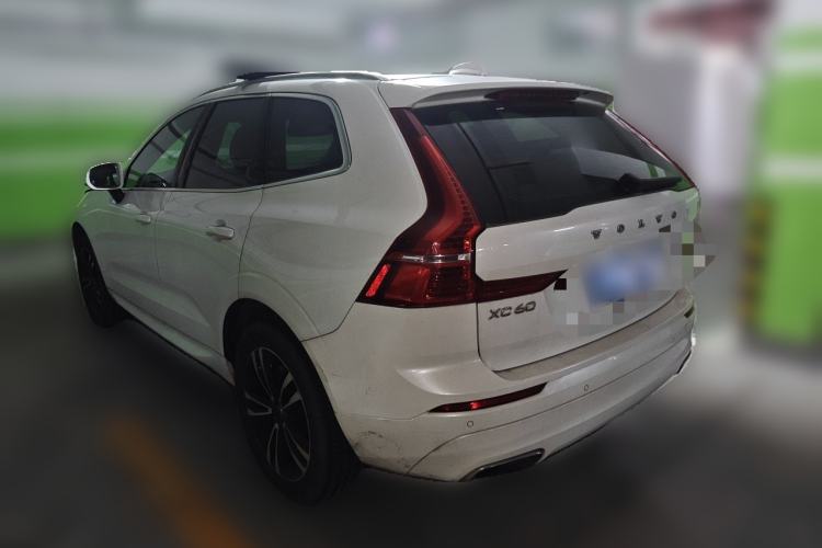 Used Volvo XC60 2018 T5 4x4 Smart Edition Rear Left 45 Deg